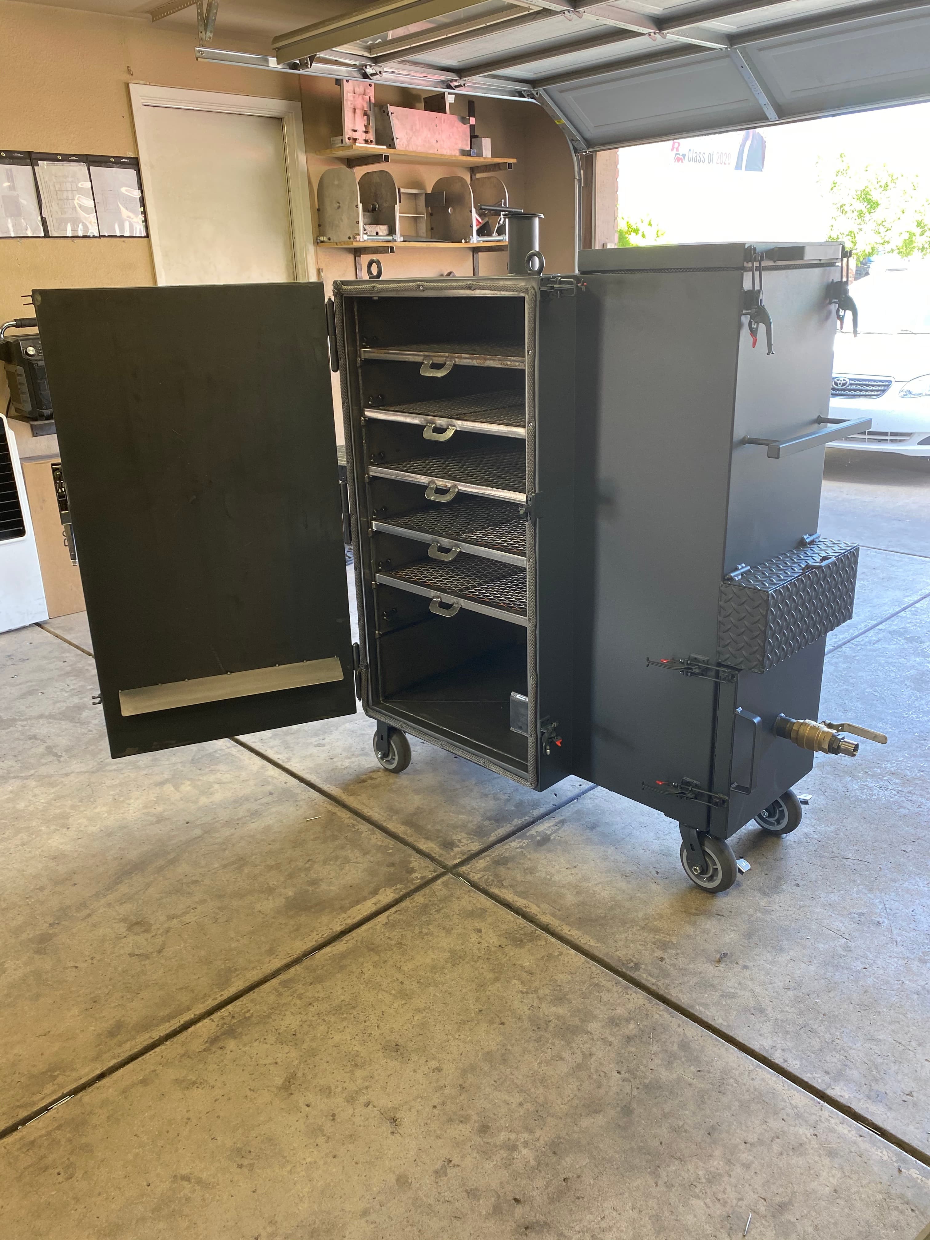 Custom smoker with side firebox design, fresh paint job, pt. 3