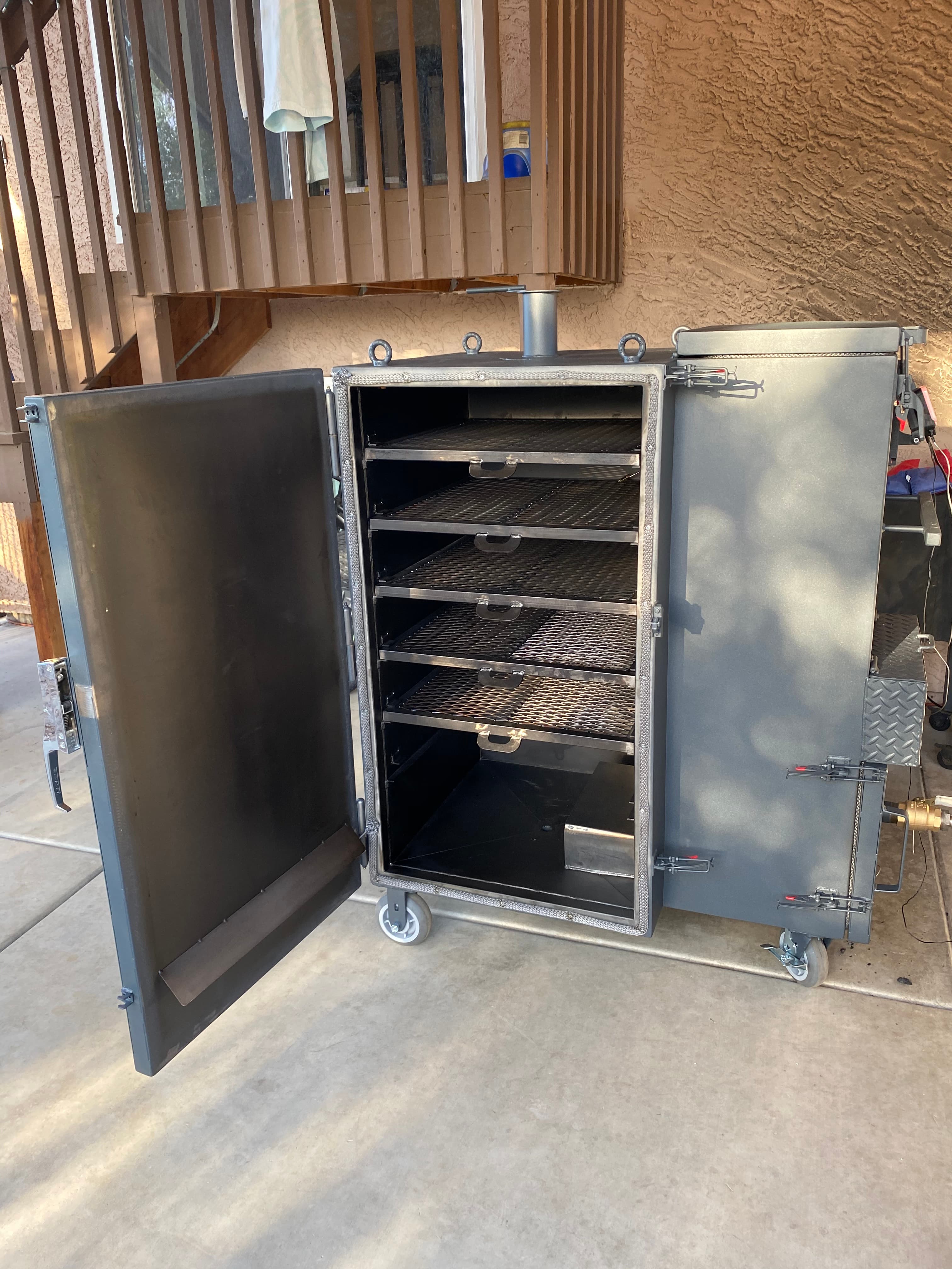 Custom smoker with side firebox design, in action, pt. 2