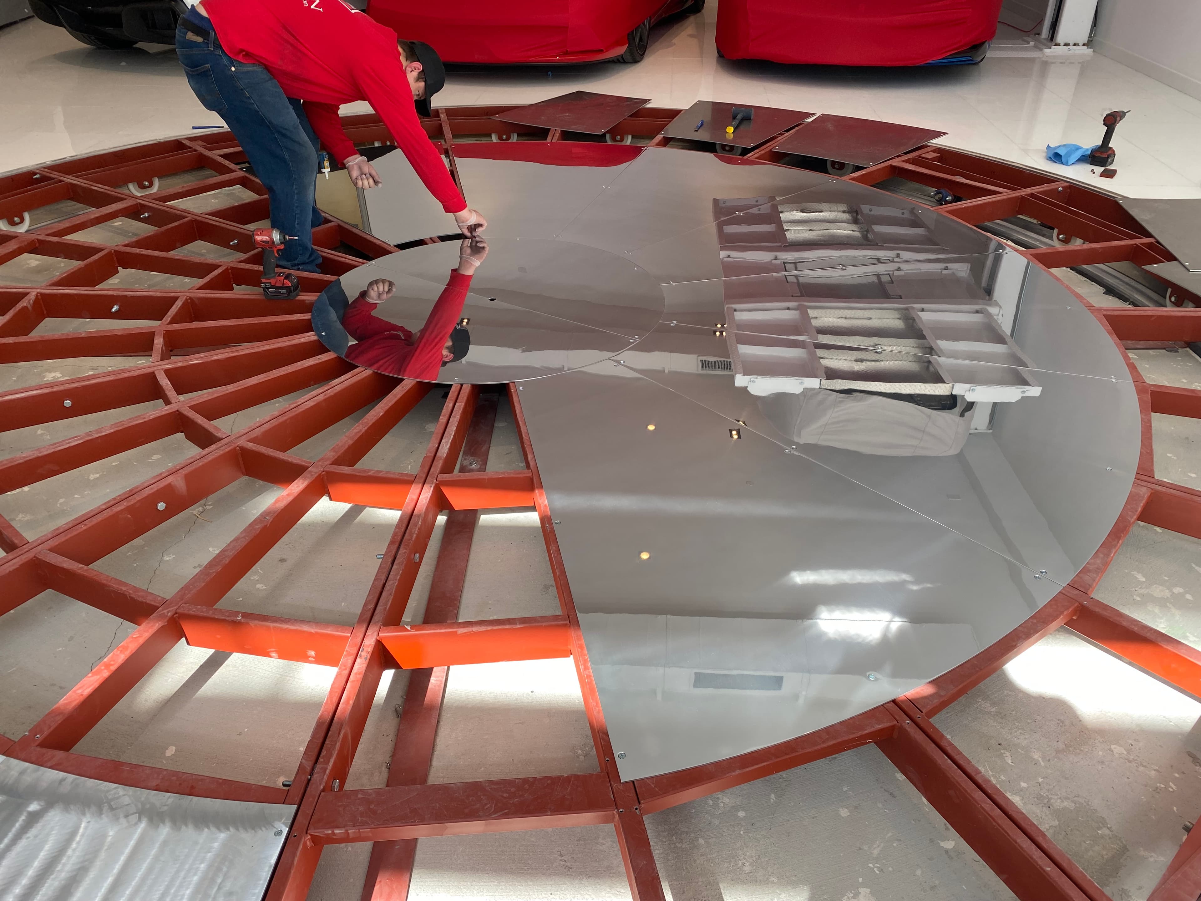 Installation of the finished turn table